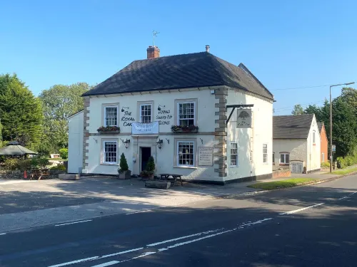 The Royal Oak - parking