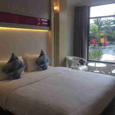 The Chic 101 Hotel Rooms