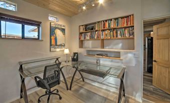 Ranchos de Taos Casita by Downtown & Trails! - Housity