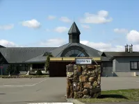 Nanporo Onsen Heart & Heart - Parking