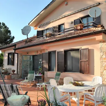 Villa Vallereale Beautiful Garden and Private Pool 9 km from Sperlonga