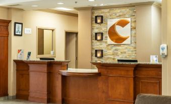 Comfort Inn & Suites