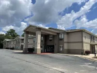Country Inn & Suites by Radisson, Midway - Tallahassee West