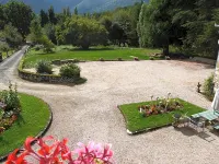 Domaine Véga Отели в г. Бур-де-Бигор