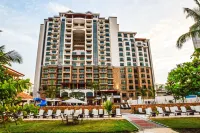 Crocs Resort & Casino Hotel a 