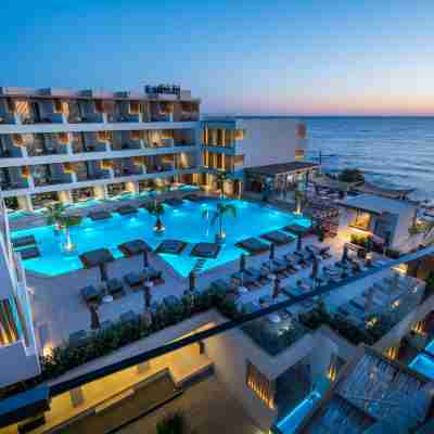 Akasha Beach Hotel & Spa Hotel Exterior