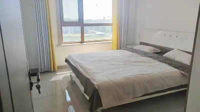 Lanyue Bay Baicheng University Town Homestay