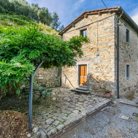 Podere Villa / Apt. Gigi