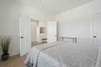 Prestine and Comfortable Home. - 4-Star