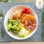 YOHO Treasure Island Hotel - breakfast