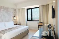 Mella Hotel Hotels in Las Pinas City