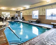 Sleep Inn & Suites - Pools