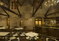 The Tamara Kodai - bar