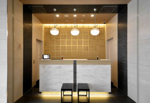 렘브란트 스타일 도쿄 니시카사이 그란데