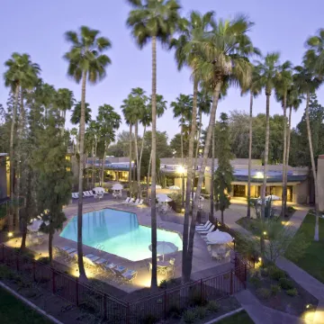 DoubleTree by Hilton Phoenix Tempe