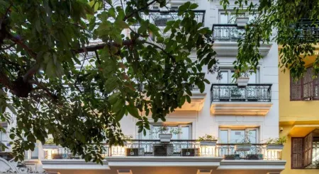 Acoustic Hotel & Spa