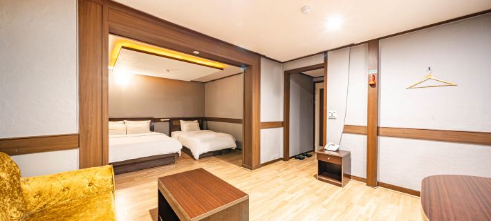 Chungju Rose Hill Hotels in Chungju