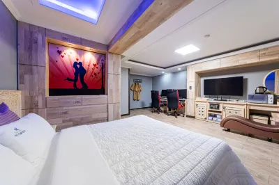 Daejeon Yongjeon High Class Hotels near Song Yong-eok House