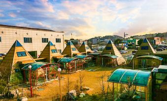 Gyeongju Pyramid Pension