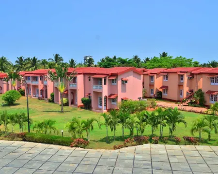 ザ バイク オールド アンカー ビーチ リゾート＆スパ カベロッシムのホテル