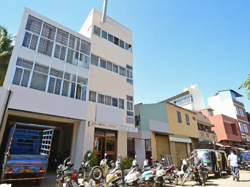 Hotel Ashwini Lodge