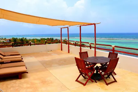 Quinto Sole by GuruHotel Отели в г. Махауаль