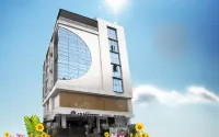 S R Residency Hotel in zona Dallapalli