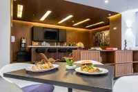 City Express Plus by Marriott San Luis Potosí - Breakfast