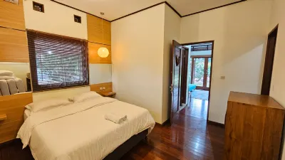 Villa Nuansa JB-8 3 Br with Private Pool Hotell i Cigugur Girang