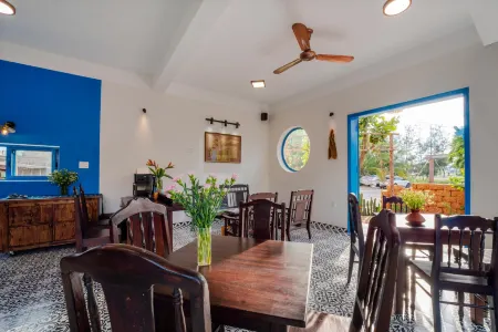 AN BANG CORNER HOUSE