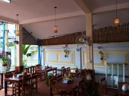 Emerald BB Battambang Hotel Отели в г. Prek Preah Sdech