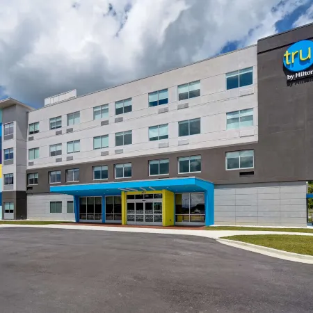 Tru by Hilton Auburn