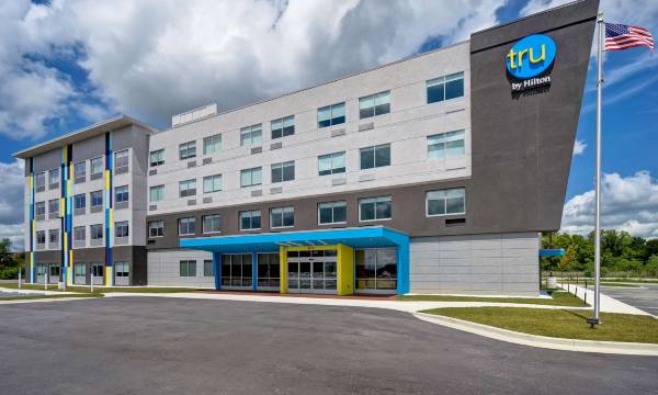 Tru by Hilton Auburn
