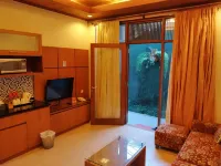 Agra Hotel & Grand Ballroom Hotels in Cipanas