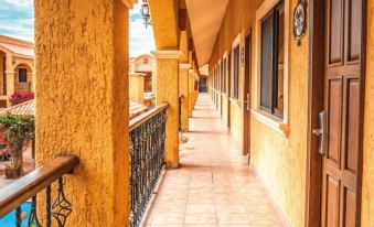 Hacienda Suites Loreto