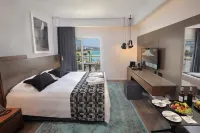 Okeanos Beach Boutique Hotel