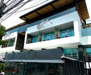 Zi One Luxury Hotel - Bintang 3