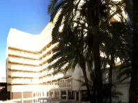 Hotel Safari فنادق في Grau i Platja