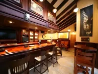 Le Cozmo Guesthouse