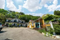 Yangyang Roselia Pension 龍沼瀑布附近的飯店