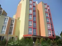 Art Hotel Simona Hotels near West Park