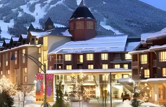 惠斯勒村德爾塔套房酒店