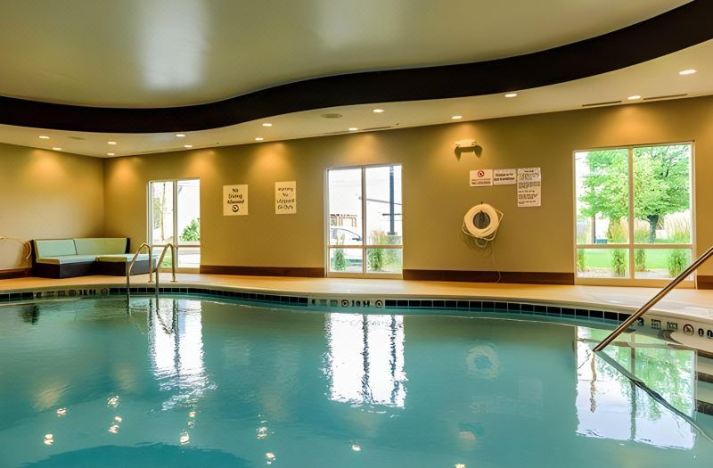 Holiday Inn Express Cheektowaga North East by IHG photo 2