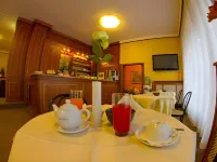 Hotel Excelsior Pavia - breakfast
