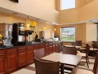 Days Inn by Wyndham Geneva/Finger Lakes Hotels in Geneva
