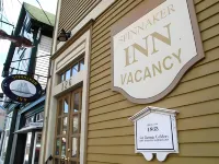 Salt Shaker Deli & Inn Hotels in Lunenburg County