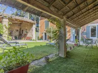 Bastide du 19ième Hotels in Oppède