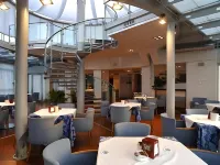 Sam Hotel - breakfast