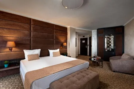 Grand Hotel Sveti Vlas-Ultra All Inclusive Fitness & Spa Hotel Отели в г. Несебыр