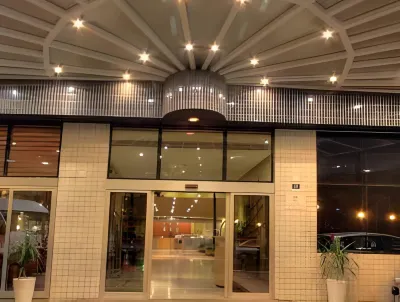 Bristol International Guarulhos Các khách sạn gần Square President Getúlio Vargas